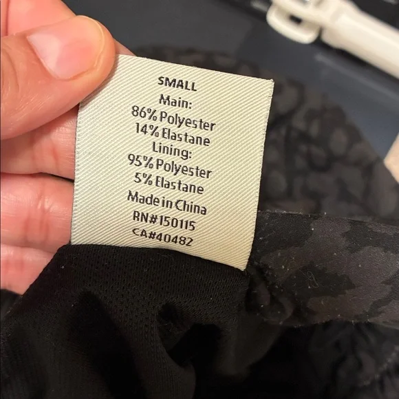 Varley Black Patterned Athletic Shorts - Picture 7 of 7